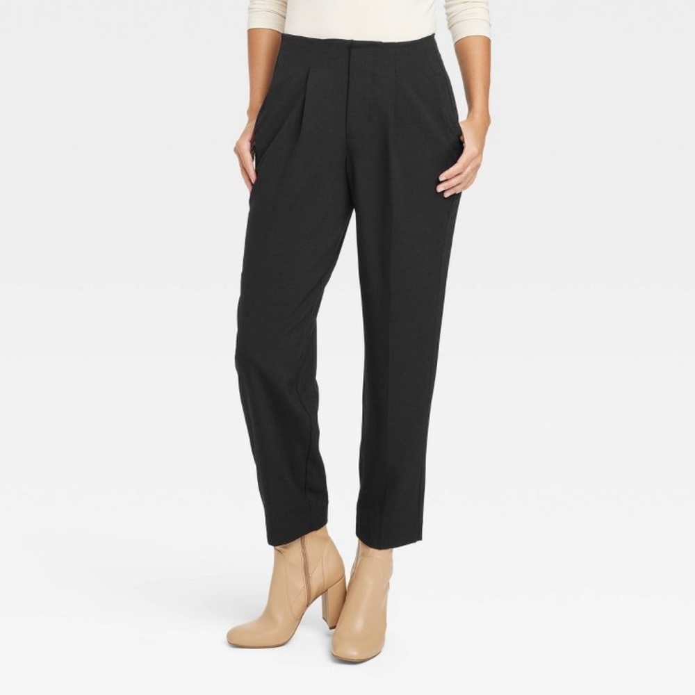 High-Rise Relaxed Fit Tapered Trousers NWOT